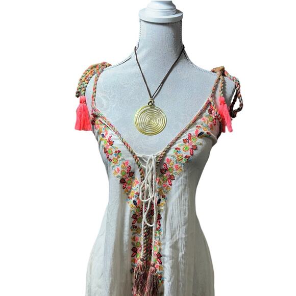 70s Boho Embroidered Maxi Dress (Gianni Bini) - Picture 5 of 7